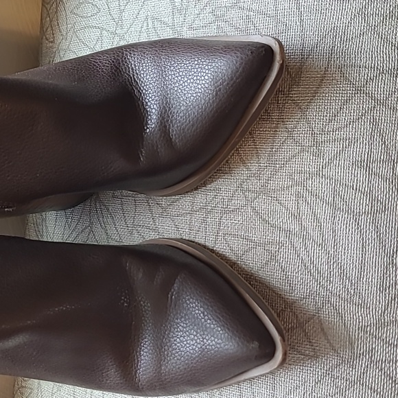 Asos dark brown pointy cowboy boot - Picture 2 of 11